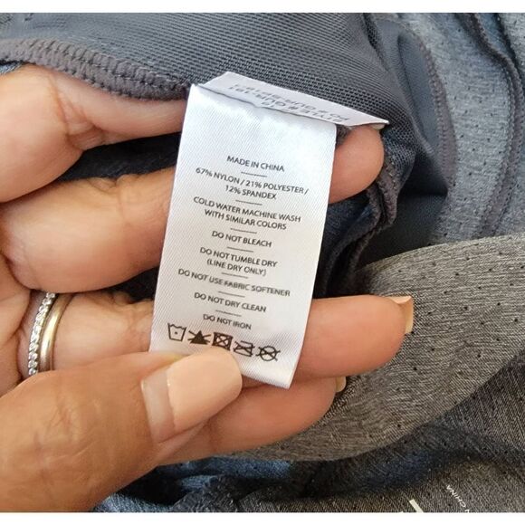 Rhone Tech Shorts XXL 7 " Unlined - Picture 4 of 5